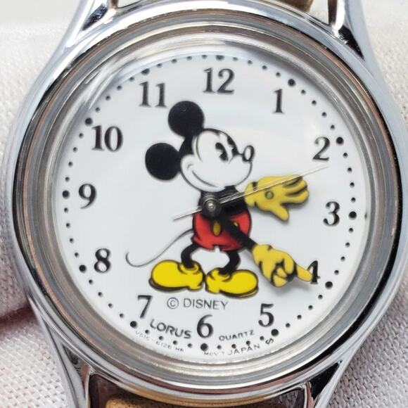 Disney X Lorus Mickey Mouse Vintage Watch with Tan Band - Picture 3 of 14